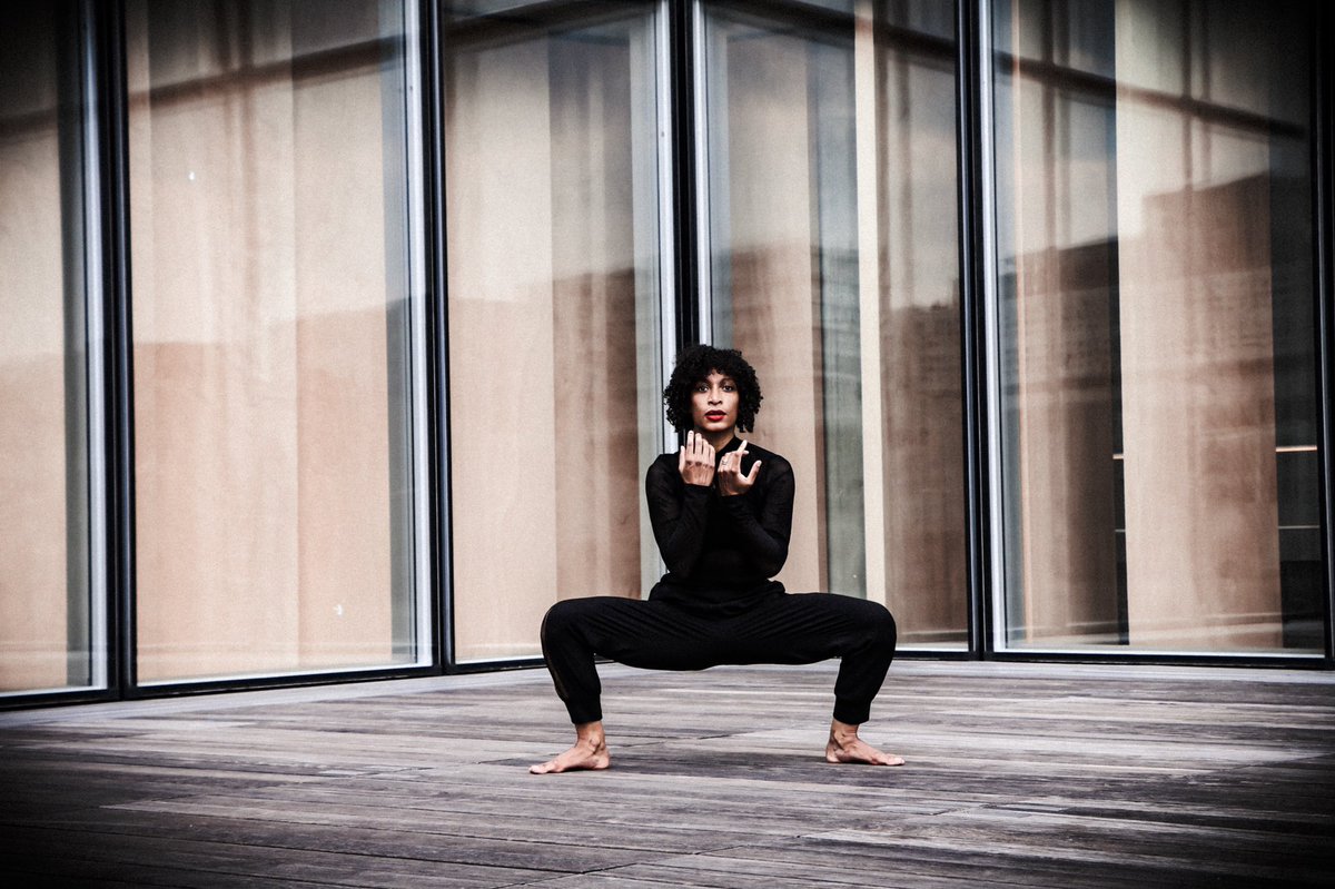 galexeline's tweet photo. #apdance #apdanceinc #anneparichon APDANCE compagnie de danse basée à New York créé par Anne Parichon Buoncore #dance #danse #compagny #danseuse #anneparichon #galexeline #geraldinealexeline #portrait #book #NewYork #paris https://t.co/YyHHqFdD1z