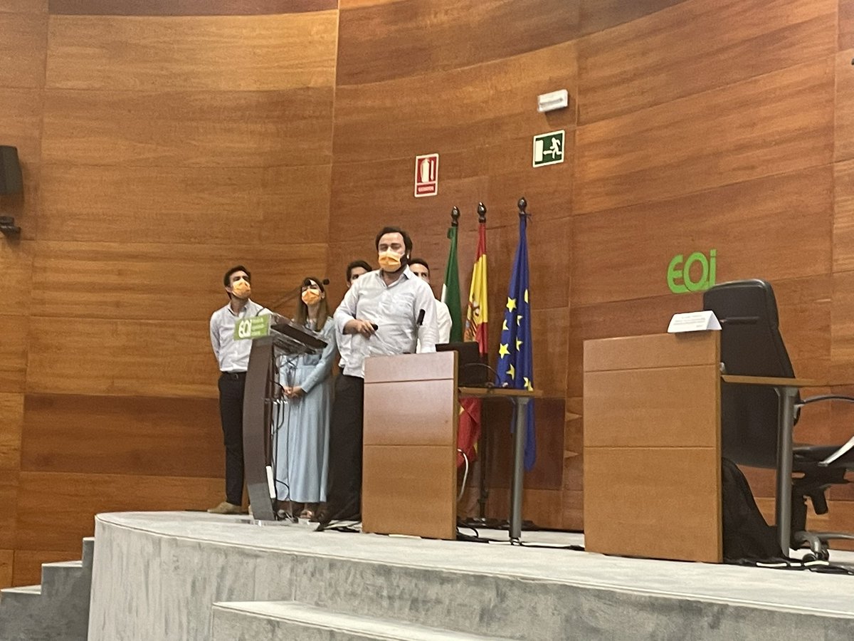 Mlgarcia68's tweet photo. Un día emocionante en la presentación pública de proyectos #EMBASev en @eoi con #Ygeia #Postpartum #Ohtime #icloset https://t.co/t08qyjkz2R