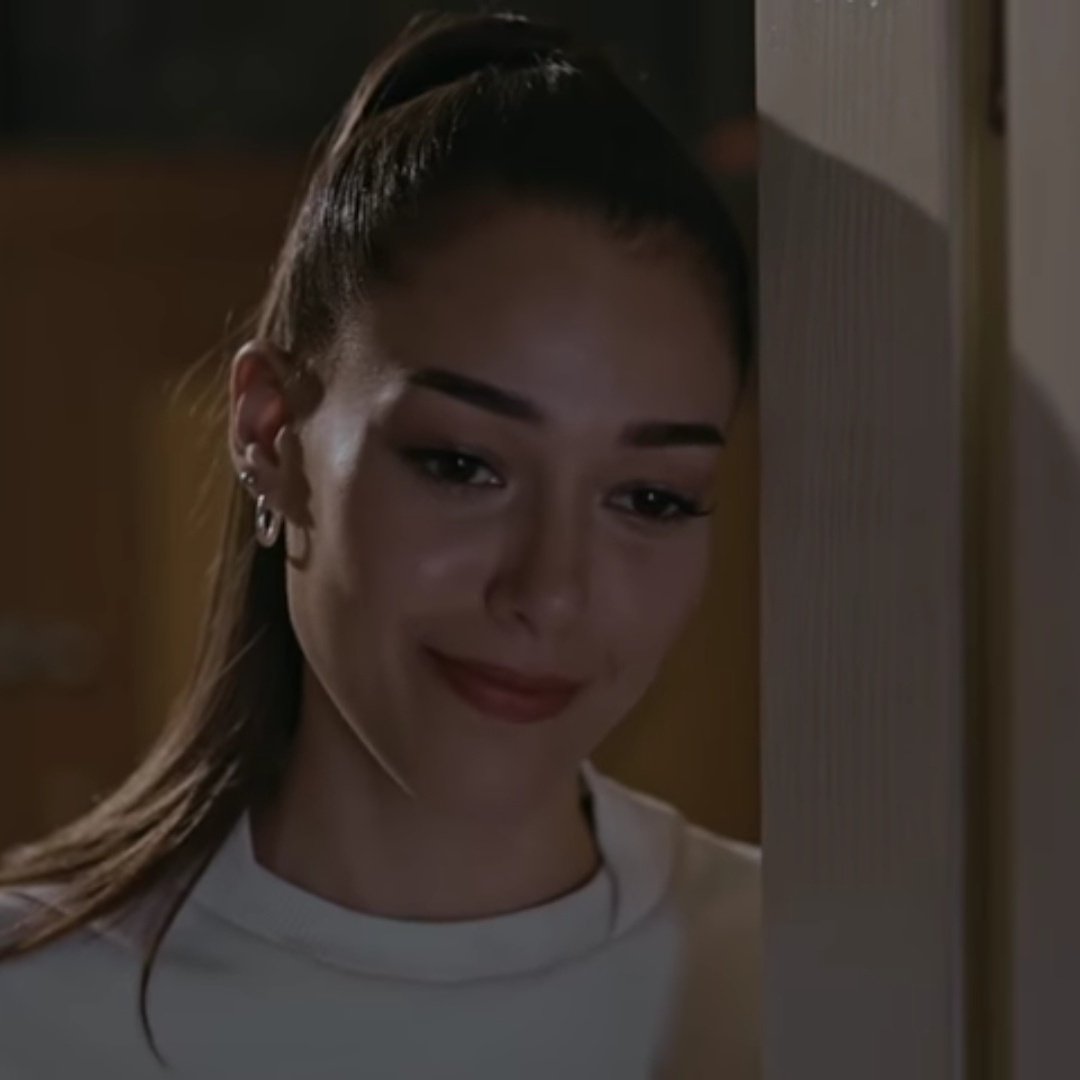 Karrtannesii's tweet photo. rüya queen seni çok özledim güçlü kızım benim işte dilanin bir kere daha başarılı olduğu bir proje harikasın aşk 

DilanDeniz BizYanındayız https://t.co/VhzHpBsHEa