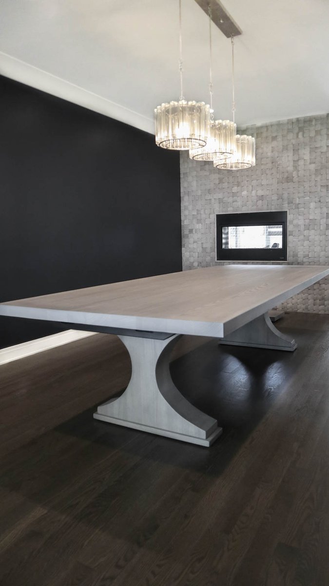 HandmadeTables's tweet image. As the lighter, natural tones are in high demand, Fog is increasing in popularity as it achieves the desired light effect, while keeping a cooler undertone.

#cooltones #undertone #lightwoods