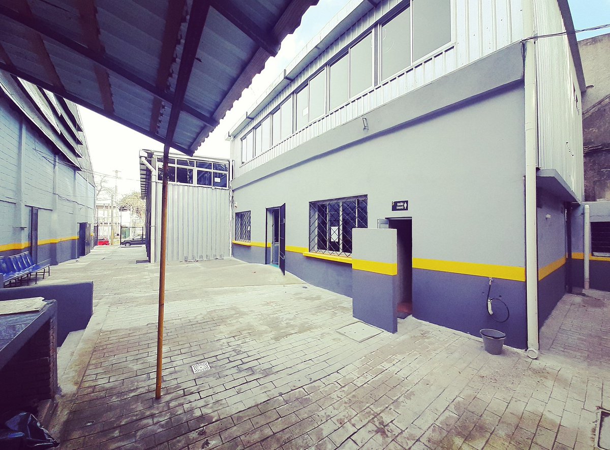 ¡Qué lindo está el Larre! 😍
Vaya desde aquí un gran reconocimiento al Arquitecto Fabrizio Rossiello, responsable de las obras que han transformado al Club. ¡Gran trabajo Arquitecto!👏🏻👏🏻

#LaUnionHechaClub #MasLarre