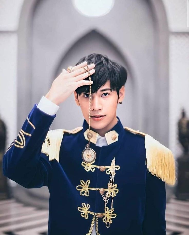 stroberilongkek's tweet photo. 581. Tentang Semalam, Pesta, dan Kehancuran.

7,1K words.

Note: Agak angst, hurt. Mungkin part ini bikin gedeg &amp; drama bgt.

Privatter: https://t.co/VESSkZFaxQ
Hint: 8 kata, 🙎‍♀️, bisa jadi tempat makan.
❌Gaboleh share password!

Atau,

Trakteer: https://t.co/WckfdEF17J https://t.co/ZsM21GtNKq
