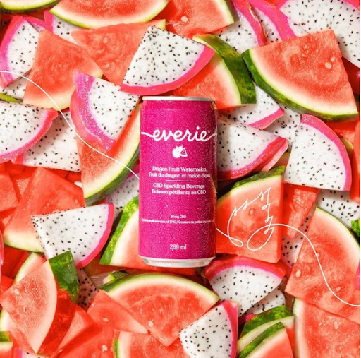 It’s summer time, and that means we all need a new drink of choice… Right? 😉

<a href="/everiebeverages/">everie</a> makes the most refreshing dragon fruit watermelon #CBD sparkling beverage. It’s a blend of natural tropical fruit flavors with a little punch of sweetness! 🍉