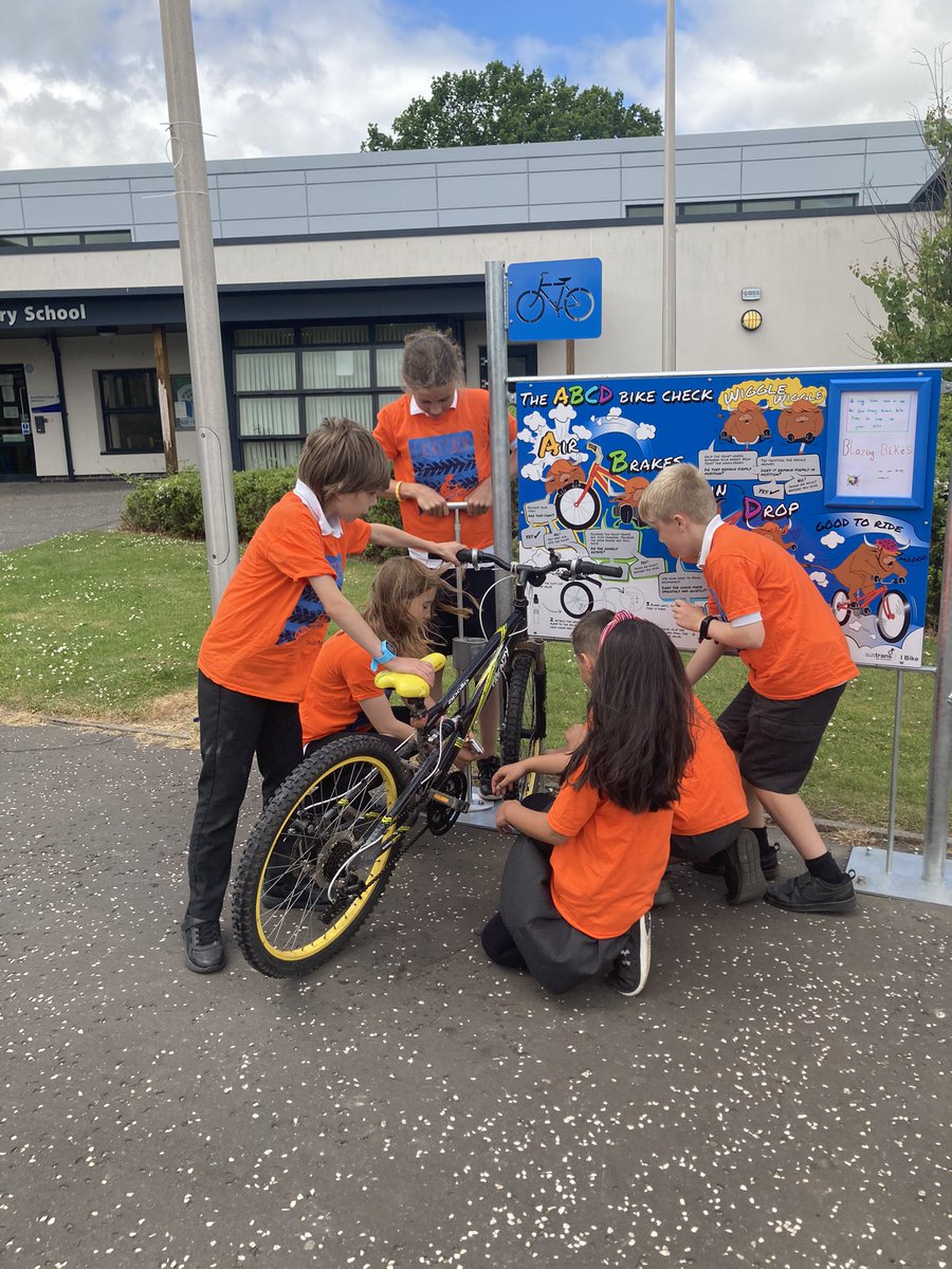 Errol Primary School tweet media