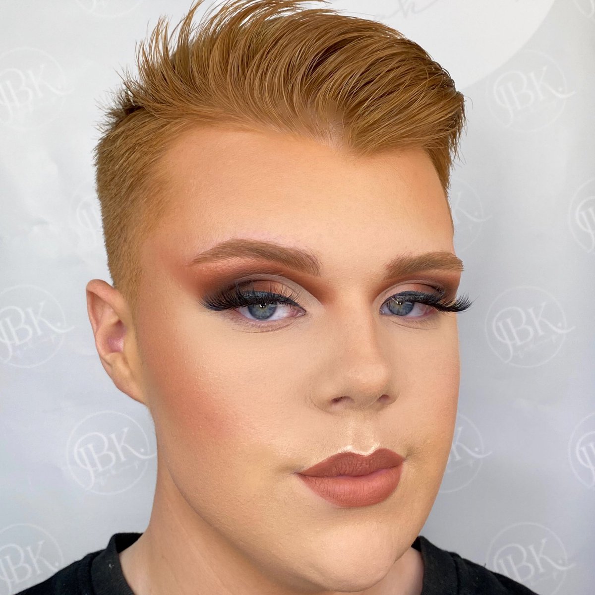 jbkmakeup_'s tweet photo. Some of my recent look x @beautybay 
#ByBeautyBay #FOLLOWFRIDAY #generationbeautybay https://t.co/B5kkj6N0MT