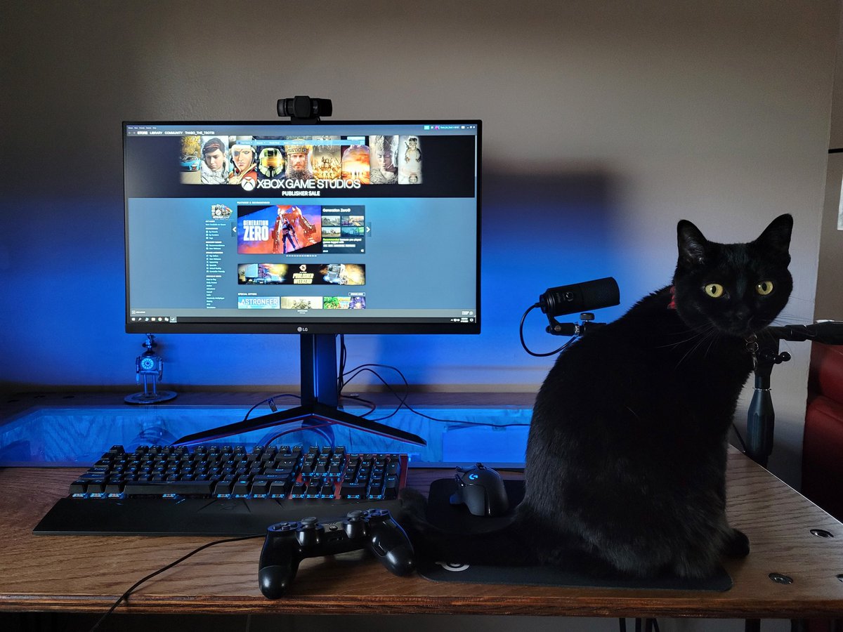 SirReginald tweet media
