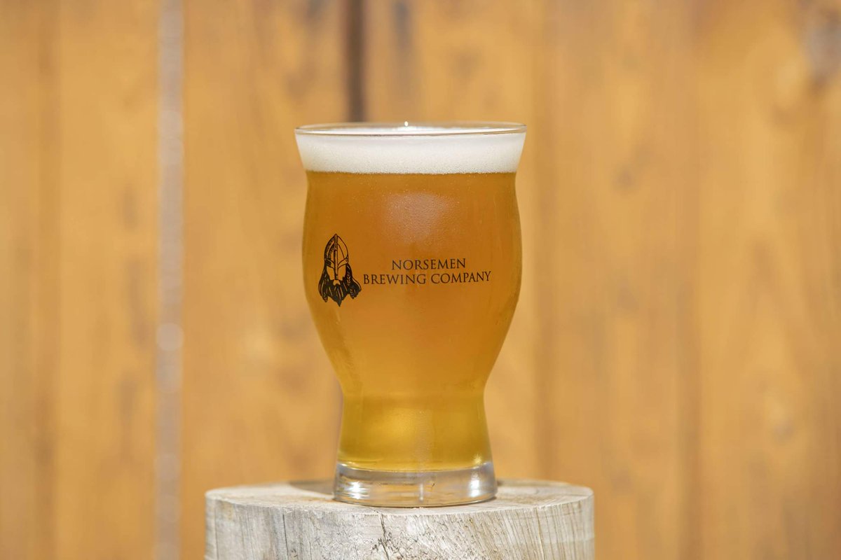 norsemenbrewing's tweet photo. ๐ง๐ช๐บNew Beer Release๐บ๐ง๐ช
Helles
Our take on a classic Helles. A smooth balance of malty sweetness and just enough hops to make an easy-drinking brew.
#helles #newbeer #hellesyeah #norsemenbrewingco #kansasave #notoeveryday https://t.co/l6f5nFATCu