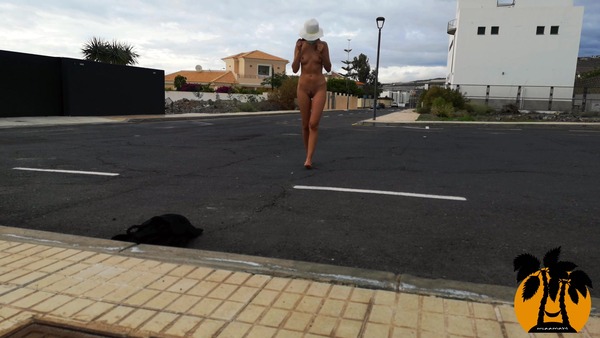 My new video is really hot! Check it out!  https://t.co/8uZPCPVg0L https://t.co/MMH6fBTAOo
