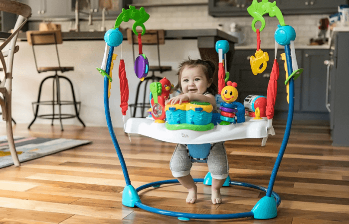 Baby gyms are a must, and I’m not talking a weight bench and dumbbells! Keep reading for a guide to baby activity centers!

menwithkids.com/best-baby-gyms…

#baby #gym #babygym #activitycenter #babyworkout #cognativeskills #babyexpo #exercise #kids #kiddos #stayengaged #necessities