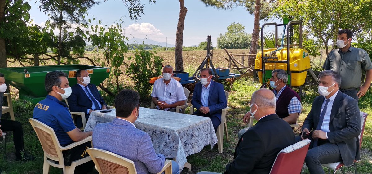 Kaymakam <a href="/CevdetErturkmen/">Cevdet Ertürkmen</a>, Kurum Amirleri ile birlikte, Osmanbeyli Mahallesinden Şehit Mustafa Pilan’ın ailesini ziyaret etti.