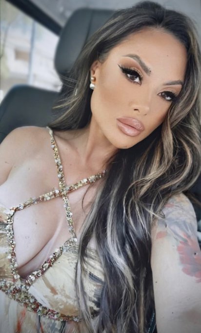 A curb just hit my car&hellip;ya&rsquo;ll be safe out there 🌚 https://t.co/O6f59VsLe0<a href="/tag/giftsfromthecrowd"class="tags"><span>#giftsfromthecrowd</span></a>