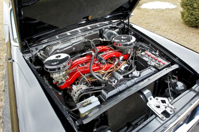 Mercomatic's tweet photo. 1960 #Chrysler #300F; 413 cid, 2x4 bbl cross-over ram induction, 375 hp; Gross Torque 495 ft lb @ 2800 rpm, 3.31 rear axle; 3-speed Push-Button Torqueflite; Theoretical Top Speed 132 mph; 0-60 mph 7.2 sec; Quarter Mile 15.2 sec @ 92 mph; Power to Weight ratio 0.845 hp per 10 lb https://t.co/1V1FyI248c