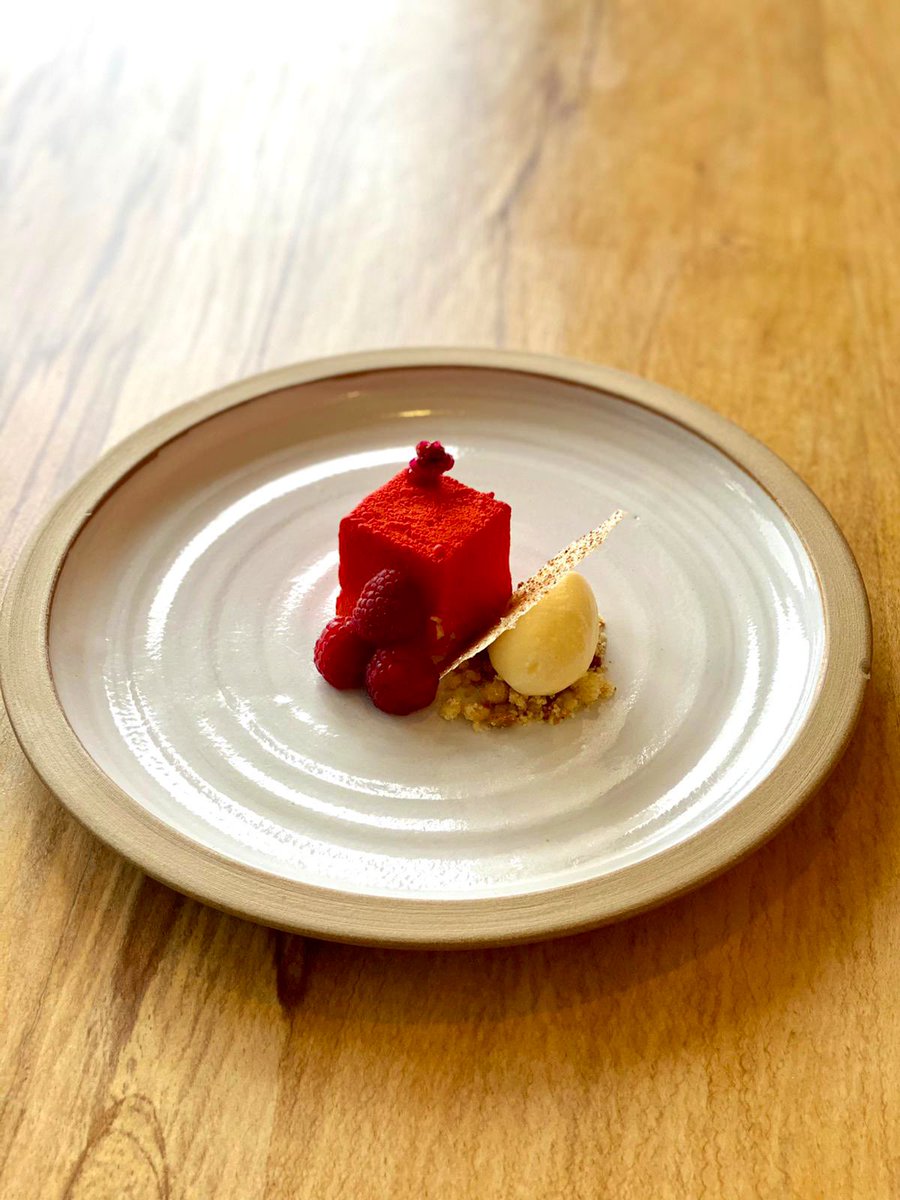 mrjayger's tweet photo. Literally just had a T4 cancel for tonight at 6:30, if anyone fancies some dinner tonight, you get this little guy, out new dessert based around the old school cranachan. Rt appreciated https://t.co/W98FTKAelT