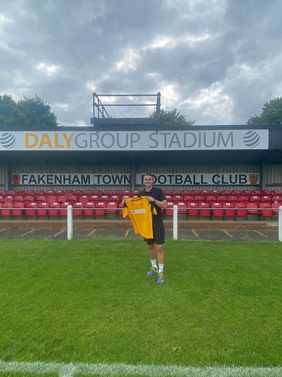 Fakenham Town FC tweet media
