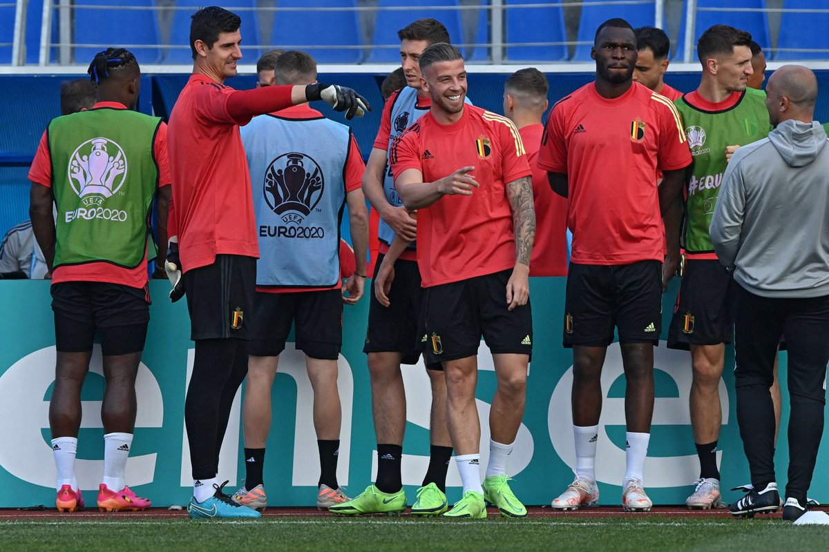 Jun 16, 2021 · les diables rouges vont écrire le deuxième acte de leur parcours dans cet euro 2020. Diables Rouges 2020 . Diables Rouges Red Devils Rode Duivels On Twitter
