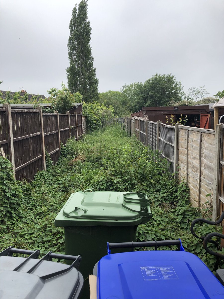 Hi <a href="/Tesco/">Tesco</a> - now that your planning application to erect a mobile phone mast on this land that you refuse to maintain or accept responsibility for has been rejected would you please pass my details onto your property team so I can purchase it from you and use it for my garden?