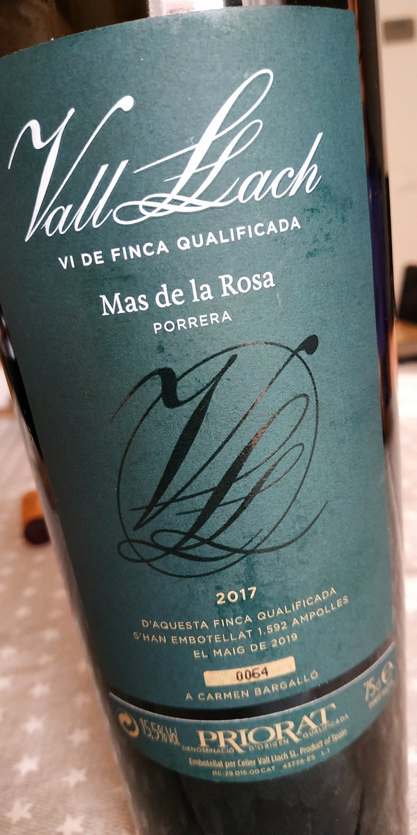 Vols dir que calen moments especials per gaudir de les coses sublims? Clar que no... Serà avui i punt.... <a href="/vallllach/">Celler Vall Llach</a> <a href="/aiguadellum/">Albert Costa</a> <a href="/doqpriorat/">DOQ Priorat</a> #vicatalà