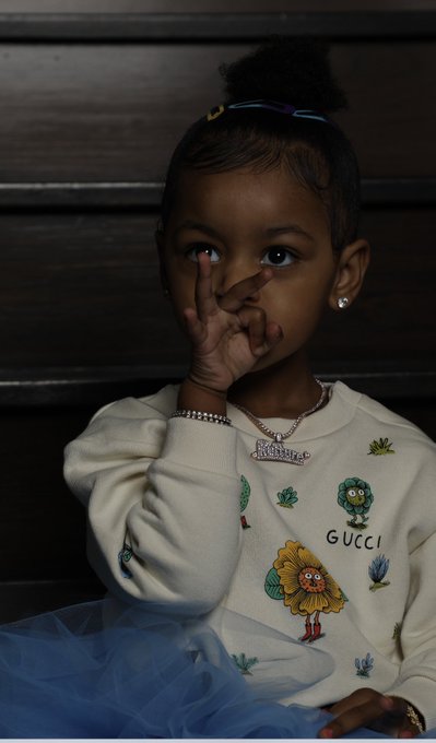 Watch Cardi B's leaked NSFW photo on TwXstars