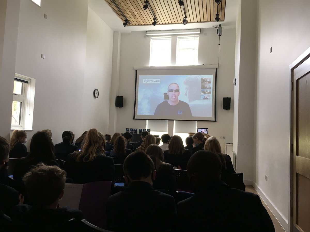EpsomC_English's tweet photo. Thank you, @EpsomCLibrary for organizing a fantastic virtual author visit with @YoungSamurai Chris Bradford. They (and the teachers!) loved every minute of it! His books are available in the library for anyone keen. @EpsomC_LowerSch https://t.co/rT3nUBrBKv