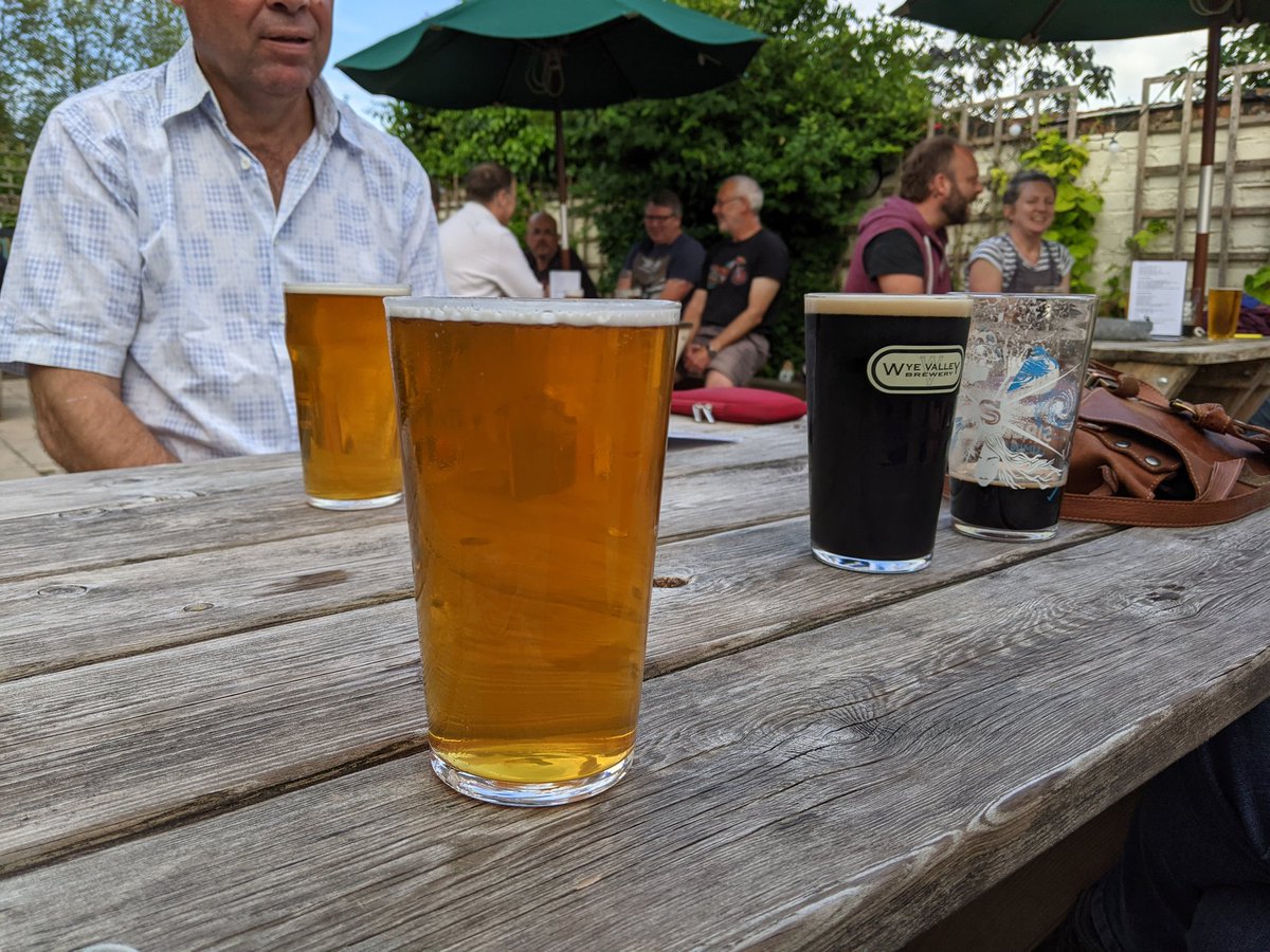 AlastairPKerr's tweet photo. Amazing beers @ThePelicanGlos this afternoon, the beautiful @vocationbrewery @yeastieboys Collab Breakfast Club Stout &amp; @badseedbrewery Pinball! It's certainly a very good #Pub! @CampaignforPubs #Goodpub #Goodbeer #Gloucester #Goodbreweries https://t.co/iNN8Cq8QgY