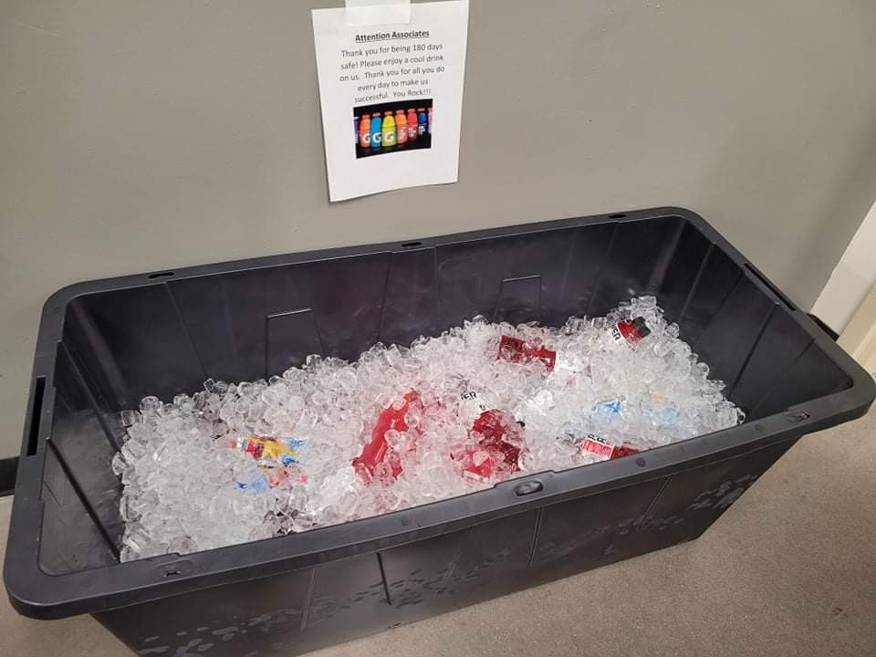 Wonderful job team for working safe every day. Stay safe and stay hydrated through these really hot days. @kylerey81 <a href="/eoinbaily/">Eoin Baily</a> <a href="/lindseyTHD/">Lindsey Chapman</a> <a href="/NeriWilliams/">Neri Williams</a>