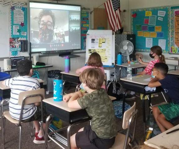 Ss <a href="/GainfieldSchool/">Gainfield School</a> learn all about the library layout and summer reading program from our friends at the Southury Public Library!  #welovebooks #summertimeisforreading