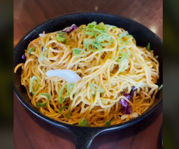 AshleyLCarter1's tweet photo. The fan-favorite 'Ohana noodles are returning to the menu when 'Ohana reopens at Disney's Polynesian Village Resort next month. Disney shared the update in a TikTok video. https://t.co/qHe0APv5AB