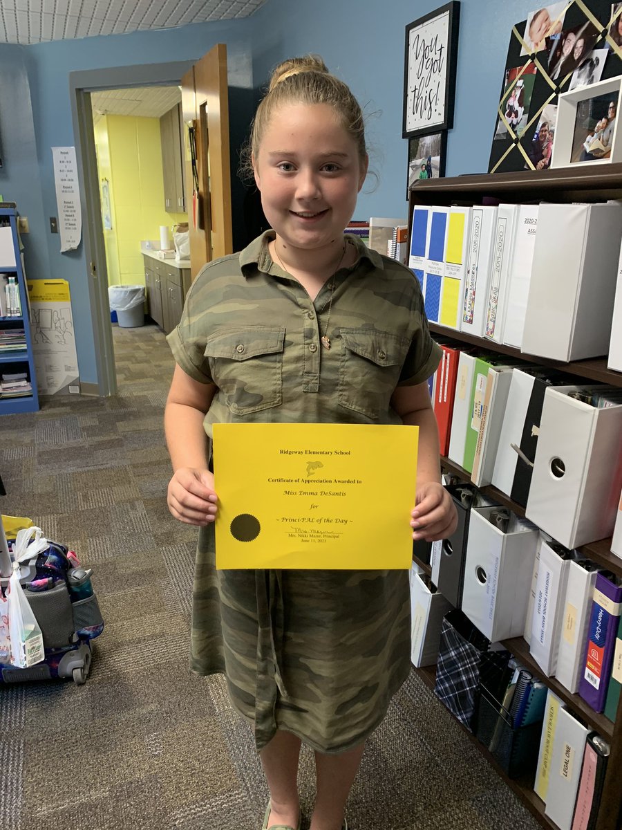 RS_Dolphins's tweet image. Congratulations to my very own Princi-PAL Miss Emma! She did an amazing job! Super proud!