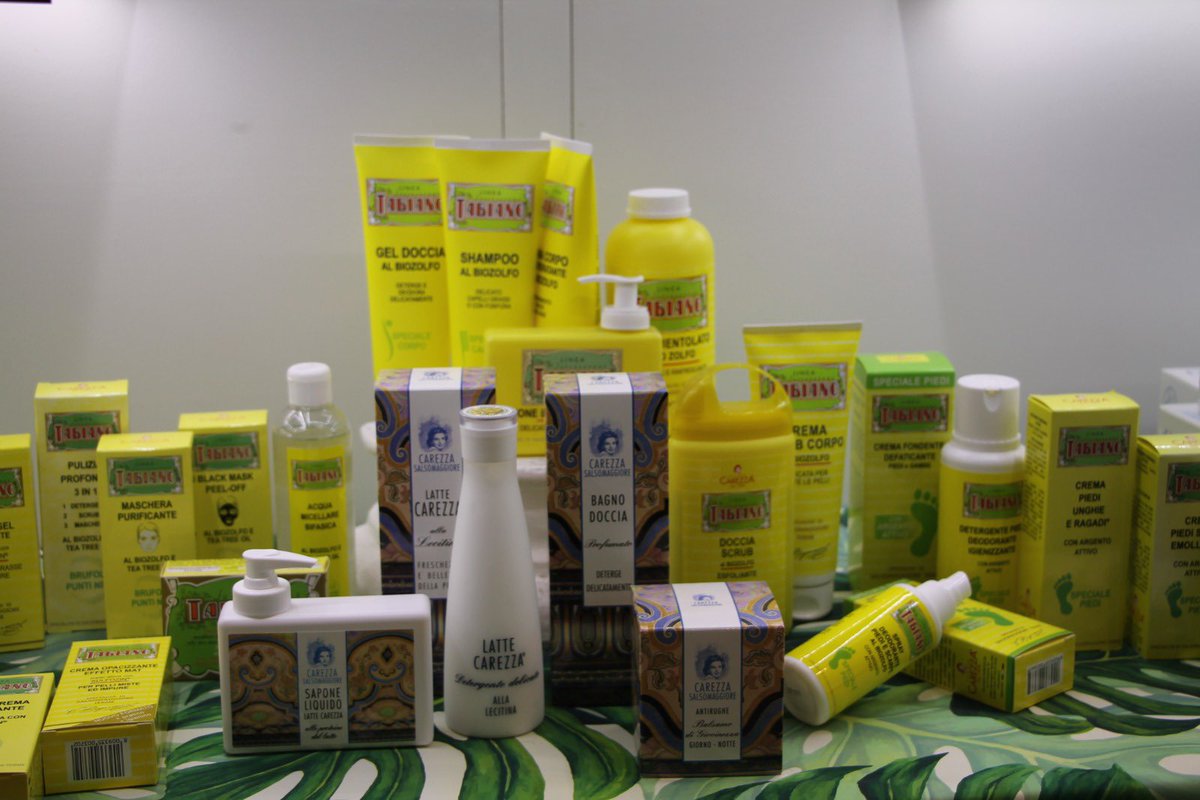 Il Festival Open 2021 sta per prendere il via! Un delizioso omaggio verrà offerto ai partecipanti al festival dalla ditta Carezza di Salsomaggiore icona della cosmetica fin dalla fine del 800♣️♥️♣️♣️♦️♠️♦️♣️♣️❤️♣️. #figb #federazioneitalianagiocobridge #salsomaggiore