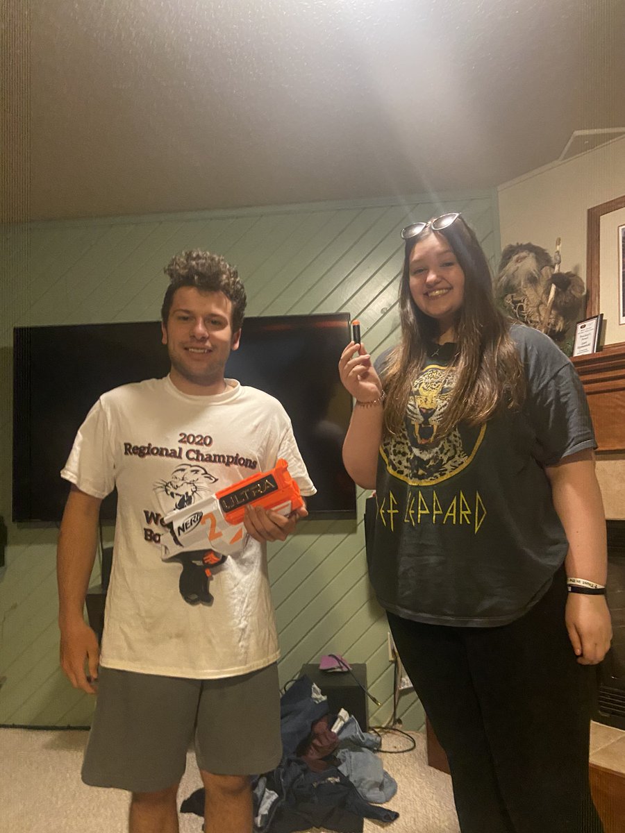 SnowWhiteCrips's tweet photo. Caught lackin in my basement…@NerfWs https://t.co/YEsldxWLmi