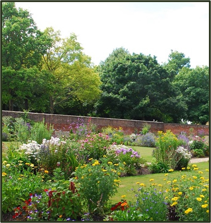 ElizStJohn's tweet photo. 🖋️📖Tower Tales
Sir Walter Raleigh was imprisoned in the Bloody Tower, next to my home. We shared a garden and a love of #curatives.
#HistFic #17thC
https://t.co/CTdbNAOEdC
https://t.co/6a2aEk0ZvE
FREE
https://t.co/ZyBQH6EQ9H
https://t.co/j9QACemwrV https://t.co/FJRu5vxUPQ