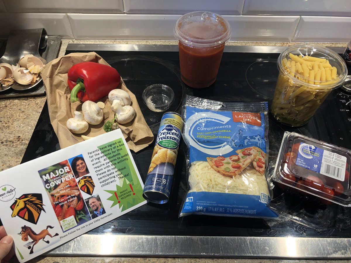 Glover2006's tweet photo. Got our bag from Green Heart for ‘Major cooking with Cowper’ family event next week. 

What a great idea!  Kids are super excited! @GreenHeartLunch  #anderdonproud @gecdsbpro @APSMustangs https://t.co/wNOtUsAyKw