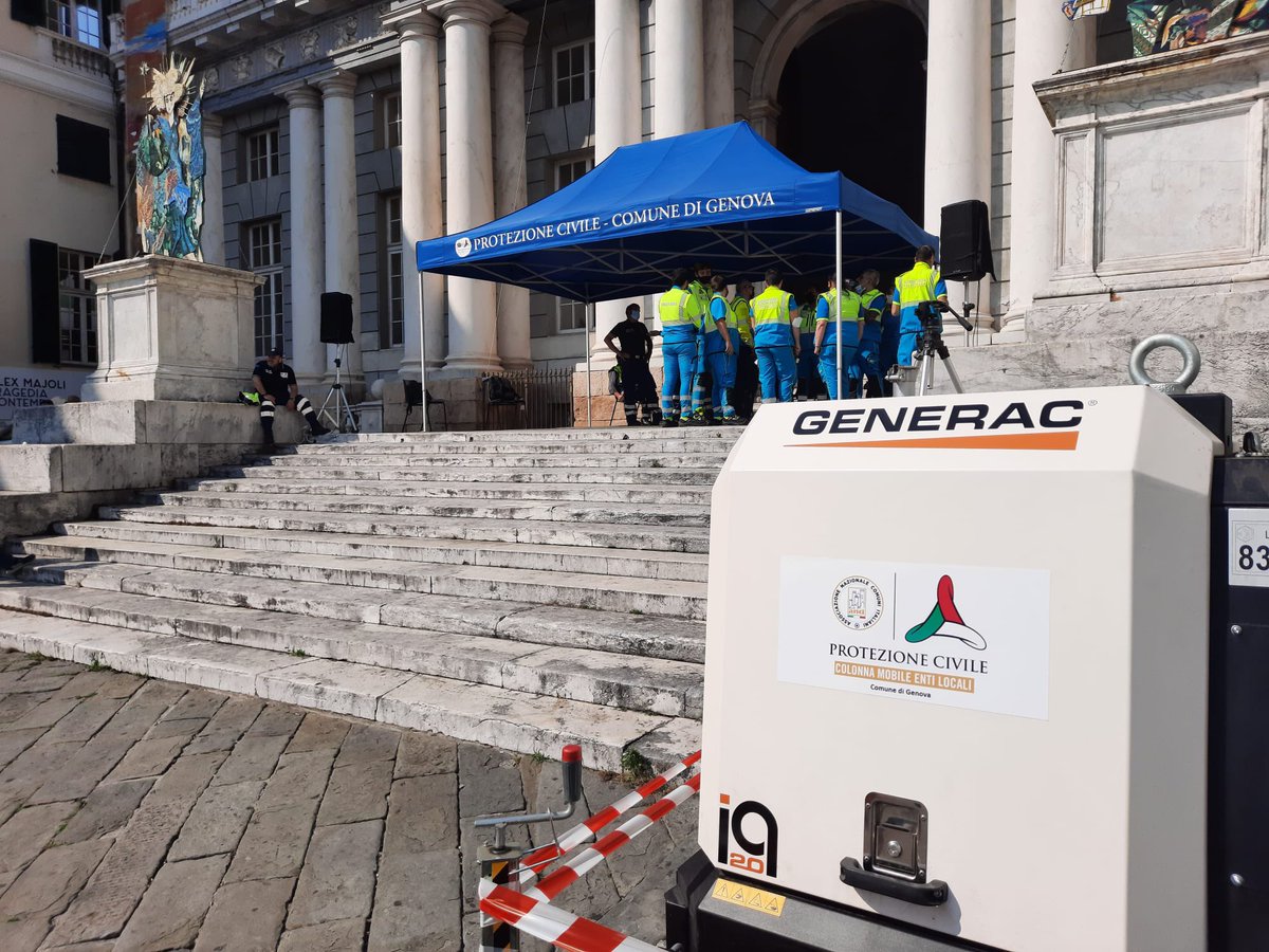 ComunediGenova's tweet photo. Il Comune di Genova ha vinto il bando promosso da Anci in accordo con il Capo del #DipartimentoProtezioneCivile e sarà dotato di una propria “#colonnamobile”
L’approfondimento 👉🏼 https://t.co/KsHsXNQOgy https://t.co/JA7uGvtoV7