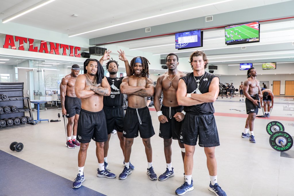 Squad goals 💯