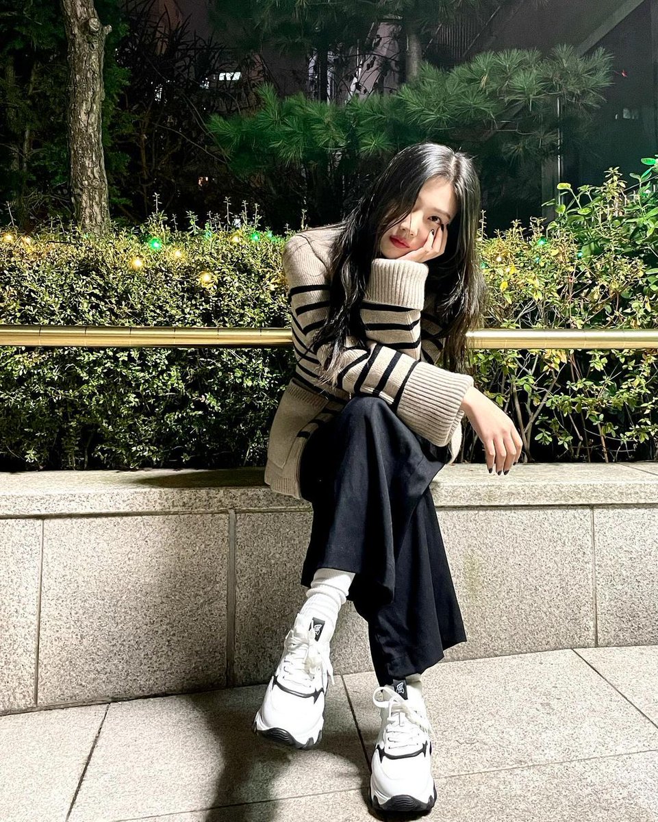 —Vía IG—

Está tarde mi <a href="/AnthxnyWG/">Thony</a> y yo sacamos a pasear a Lori. 💕