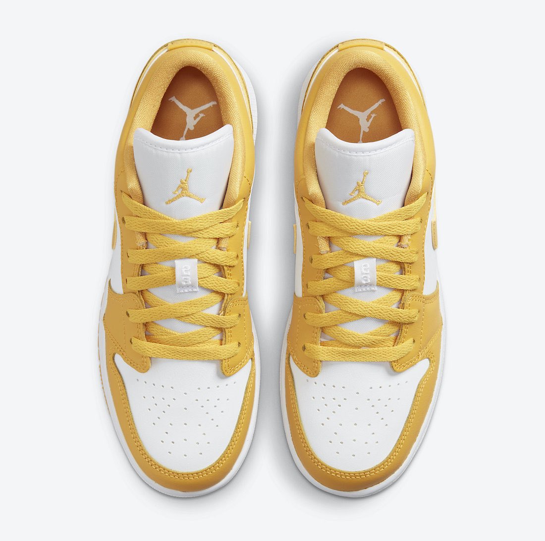 kicksonfire's tweet photo. A simple two-tone look lands on this Air Jordan 1 Low in White and Mustard Yellow. Would you rock these? https://t.co/jxDXnf83LS