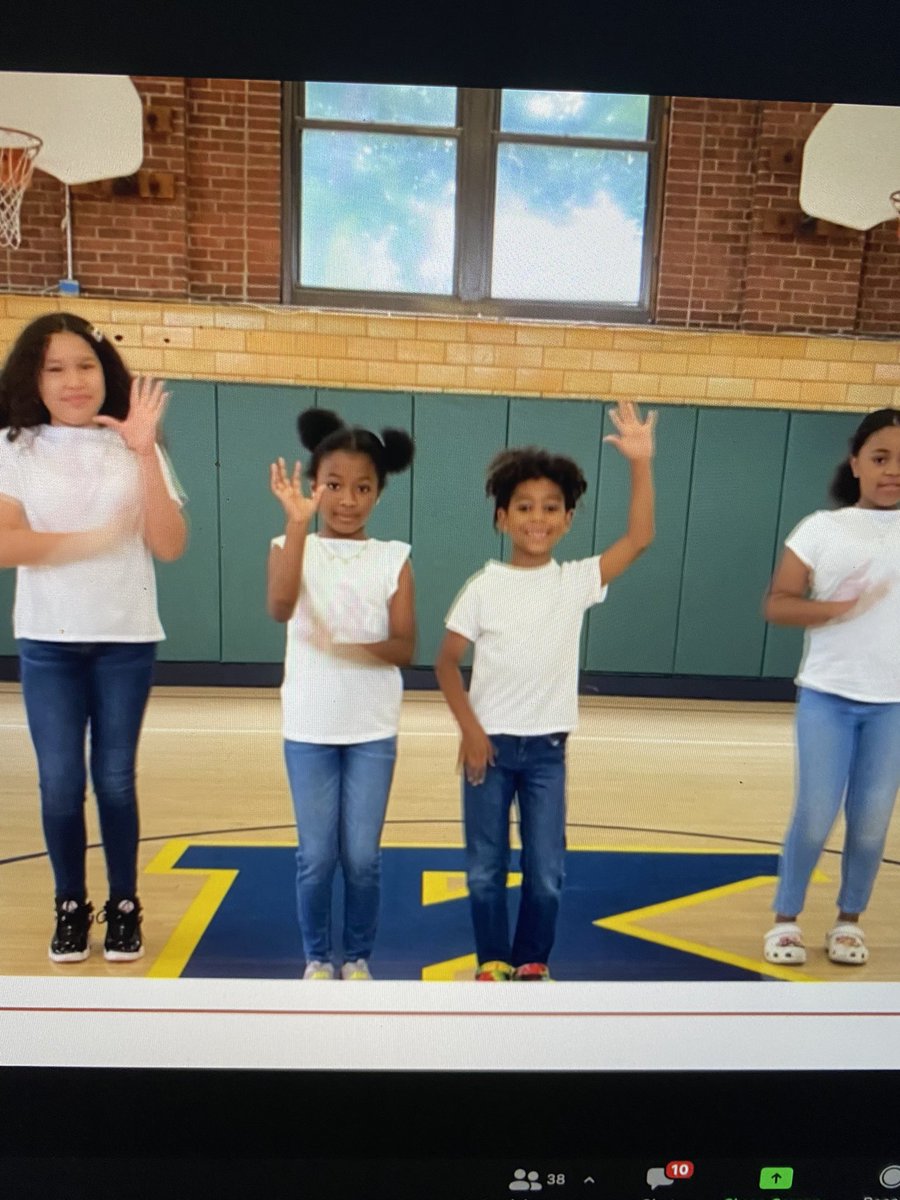kennelly_school's tweet photo. ENK has some SERIOUS Virtual talent! @Ytsdiamond216 @ufo456 @HartfordSuper @Hartford_Public https://t.co/dKLU2fCK4B