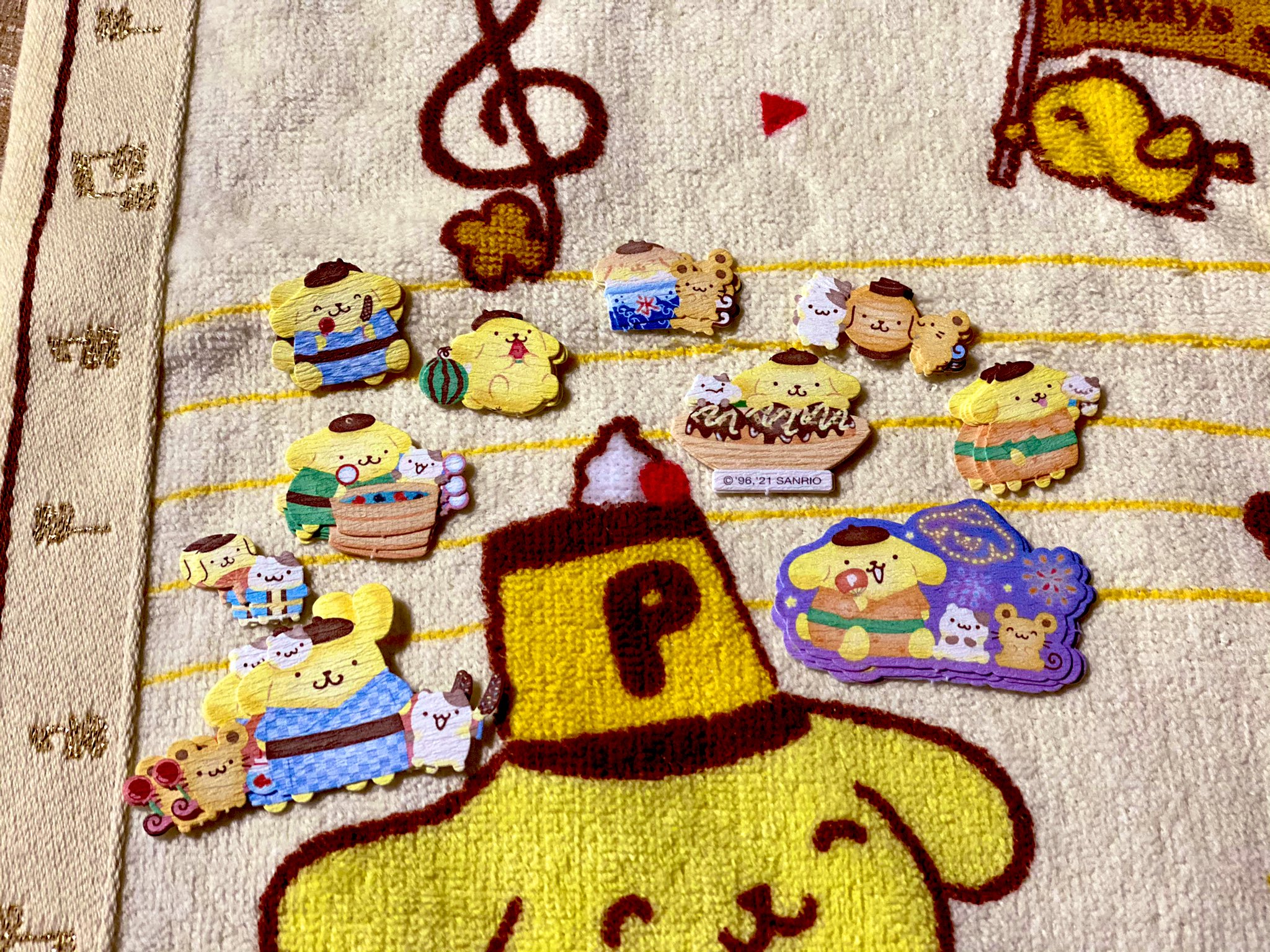ポムポムプリン 非公式 亠 C W つ おはﾎﾟﾑﾎﾟﾑ 夏祭りのモチーフのポムポムプリンのシールがとってもかわいい 背景はポムポムプリン25周年記念のフェイスタオル T Co Lnxcsjn5kq Twitter