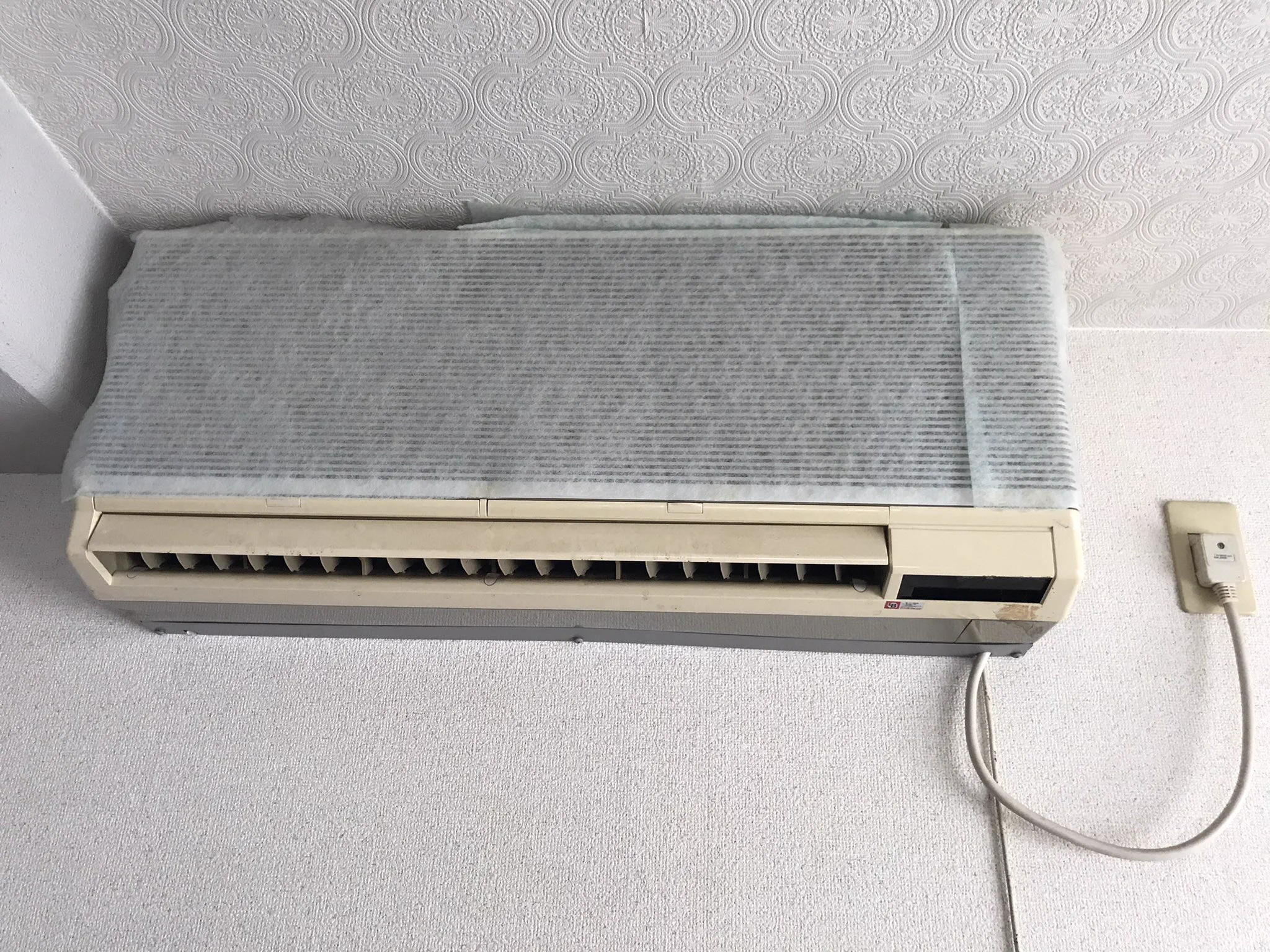 @nejikun2021 @Kaoru_Hayakawa ガスエアコンです
今日でお別れです
給湯器交換により
使えなくなりました
全ての部屋がガスエアコン！ 