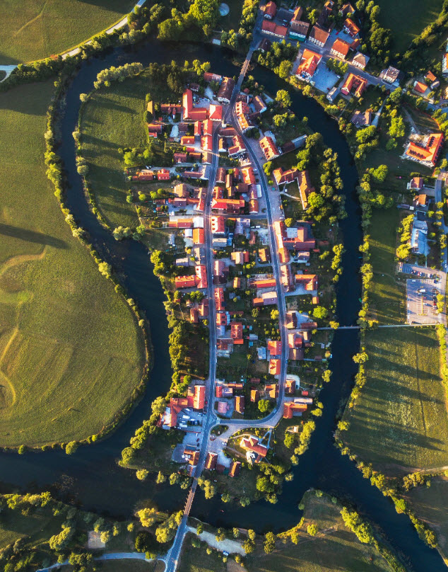 SlovenianA's tweet photo. Kostanjevica na Krki is a small town in southeastern #Slovenia. It was first mentioned in the 13th century and is now protected as a cultural and historical monument #PhotoOfTheDay https://t.co/FVTdzRUwKh
