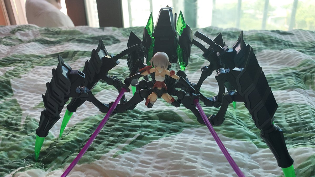 Dragnosh2's tweet photo. #handscale
#hexagear
#ヘキサギア
It's not hexa gear but it looks preety good for hexa world. https://t.co/ov2NsCTlJn
