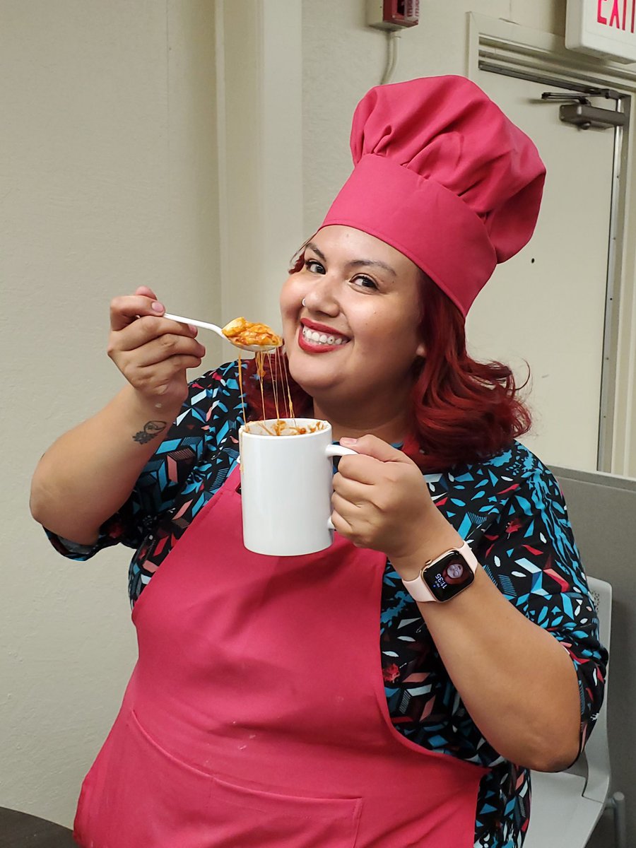 CraneSchools's tweet photo. Our Online Migrant Summer Enrichment Program has been a great success. To wrap up our 2nd week, the kids participated in a Zoom ‘Cooking with Ms. Espinoza’ and each made Pizza in a Mug. The kids had an amazing time! #MigrantSummerSchool #SummerofLearning #PizzainaMug #WeAreCrane https://t.co/lQ6U4Pbsif