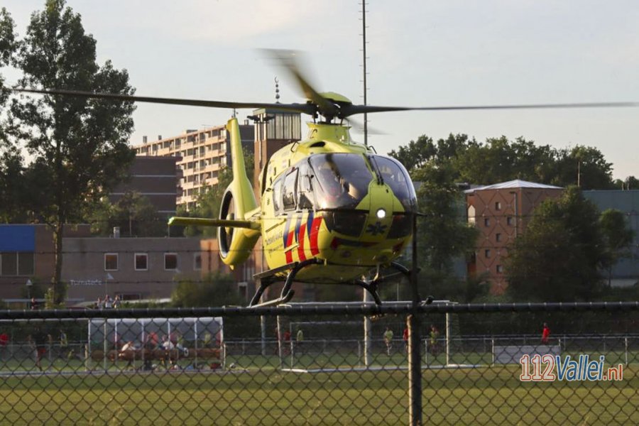 Traumahelikopter naar Tesqua Health- &amp; Racketcentre voor medisch incident. 112Vallei.