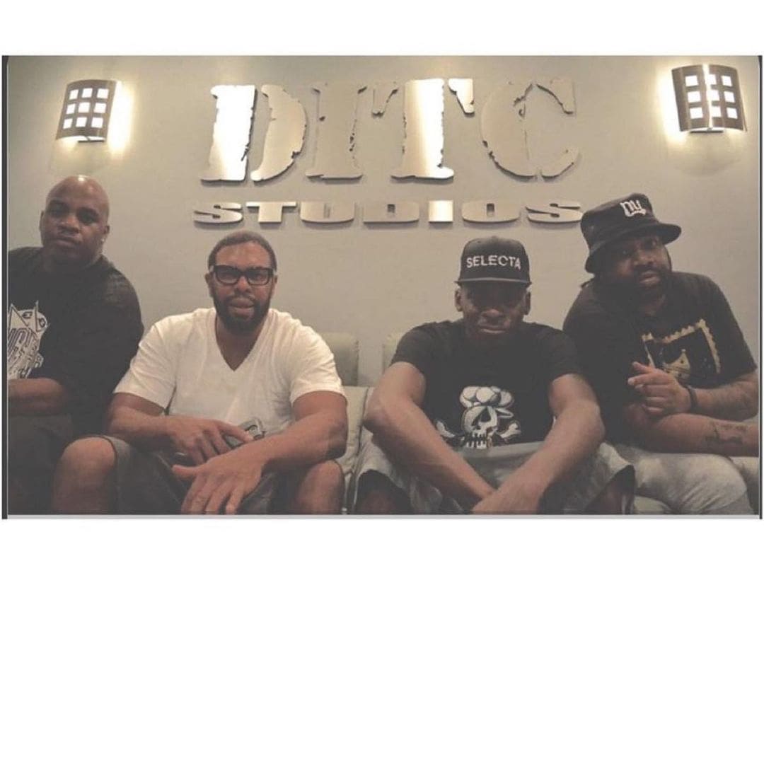 PeteRock's tweet photo. Show Biz #therealclsmooth (IG) #peterock @LordFinesseDITC 
The Legends! Chillin at @DitcEnt 

#showbizandag #peterockandclsmooth #clsmooth #peterock #lordfinesse #hiphopculture #hiphoplifestyle #ditcstudios #hiphop #rapculture #hiphopproducers #djs #realemcee #sp1200beats #sp1200 https://t.co/ma4EN6YpjM