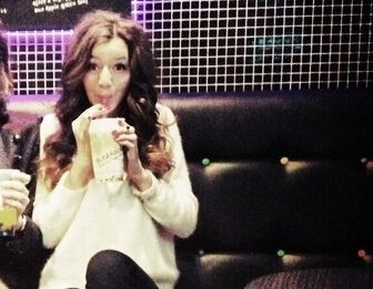 alwaysUeleanor's tweet photo. DON'T TOUCH ME 🤏🤏🤏🤏 https://t.co/8e4ib992HM