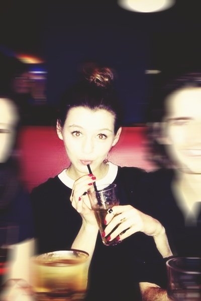 alwaysUeleanor's tweet photo. DON'T TOUCH ME 🤏🤏🤏🤏 https://t.co/8e4ib992HM