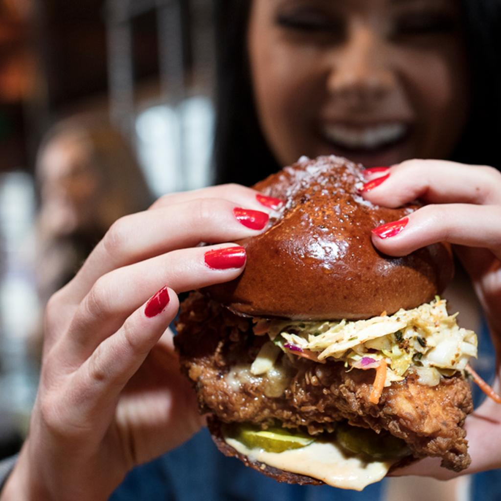 FillmoreMPLS's tweet photo. Take a bite of what Trax Burgers and Bar has to offer 🍔 Kick off the weekend with us. Doors open at 4pm today! 🍻 https://t.co/WstMdYzkWh