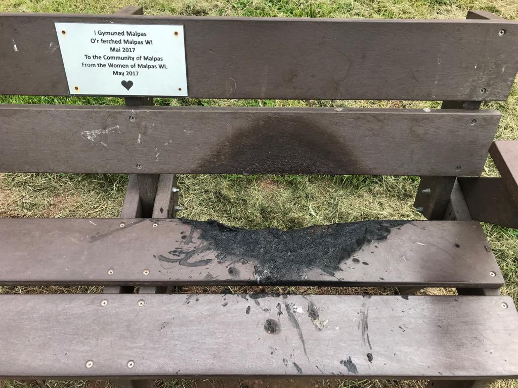 It is with a sad heart that Women in Malpas WI are saddened and angry to see the damage done to our bench. We put this bench here for the community of Malpas to use, to come and sit down with their families and pets and rest and enjoy the scenery. Why burn it? 😞