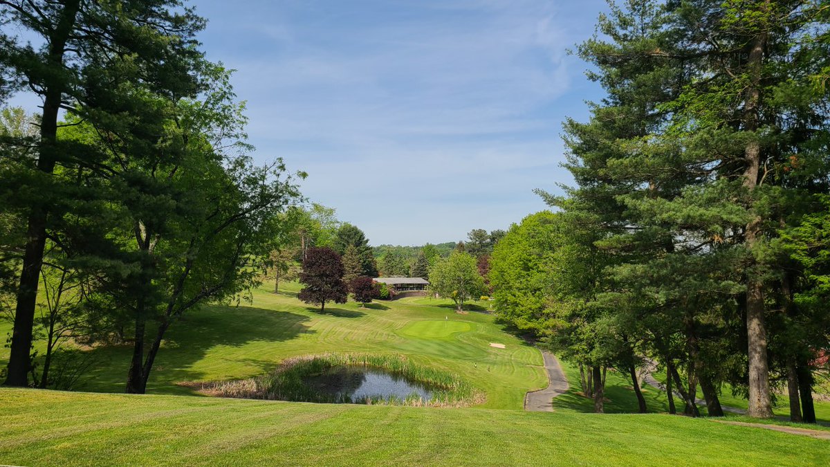 MeadowinkGolf's tweet photo. Weekends are better out on the course. Join us for a round of golf! https://t.co/rbDFiRqkK6