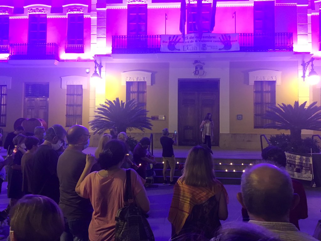 Àngel Vázquez 🍊 tweet media